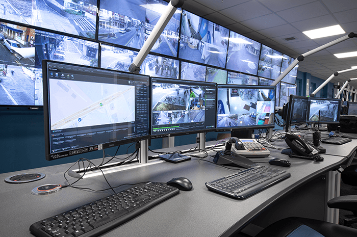 a operating synectics videomanagement system with software
